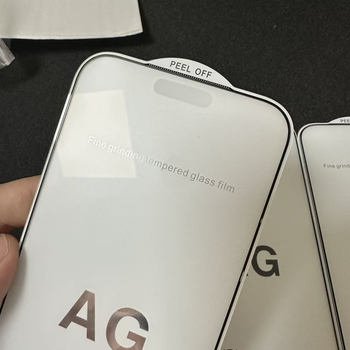 Protecție ecran din sticlă temperată pentru iPhone 17 Pro – margini ultra-subțiri, finisaj mat, claritate HD, antiamprentă, acoperire totală