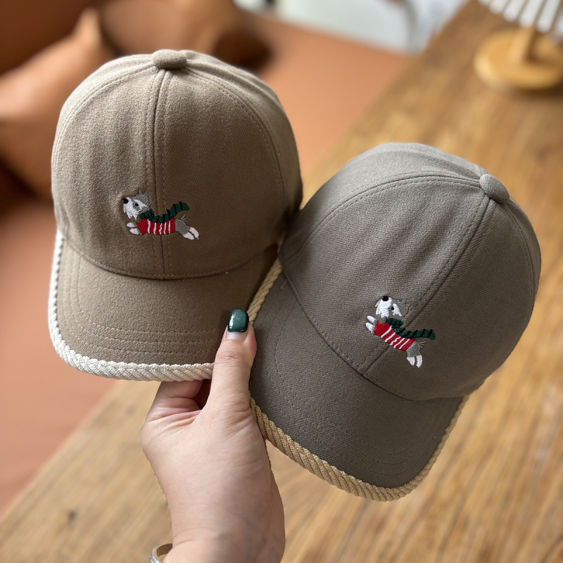 Téli pamut baseball sapka Schnauzer hímzéssel, rajzfilmszerű mintával, görbült visel és kupola koronával, 1–4 éveseknek, melegen tart