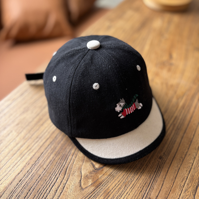 Téli pamut baseball sapka Schnauzer hímzéssel, rajzfilmszerű mintával, görbült visel és kupola koronával, 1–4 éveseknek, melegen tart