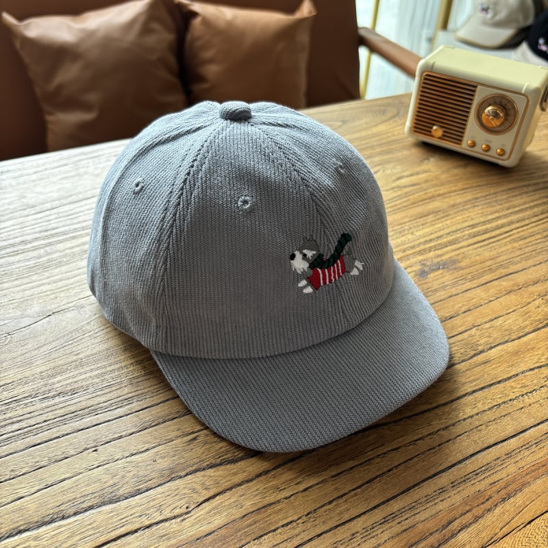 Téli pamut baseball sapka Schnauzer hímzéssel, rajzfilmszerű mintával, görbült visel és kupola koronával, 1–4 éveseknek, melegen tart