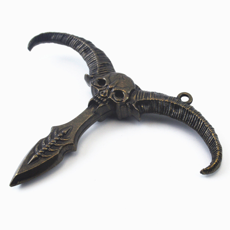 Auto logu laušanas glābšanas piekari ar metāla kulonu — fejas dizains ar vienu kāju, zīmols TWO SIDED WARRIOR