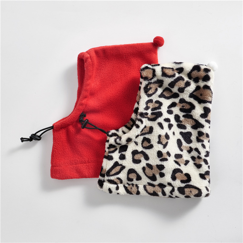 Zimska kapica za kućne ljubimce s šalom – leopardski uzorak; poliester; univerzalna upotreba; zima; hip-hop stil
