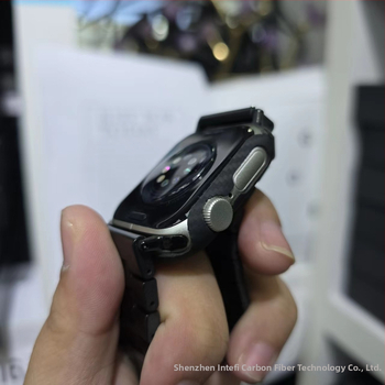 Ochranný kryt pre Apple Watch S10 z Kevlaru a karbónových vlákien