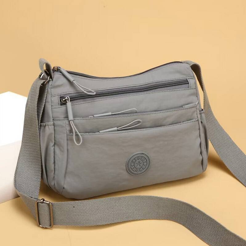 Muška crossbody torba - Ultra lagana, velika kapaciteta, višeslojna konstrukcija, otporna na habanje i vodootporna
