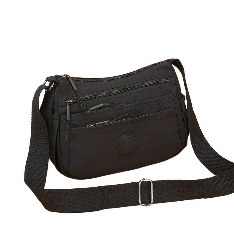 Muška crossbody torba - Ultra lagana, velika kapaciteta, višeslojna konstrukcija, otporna na habanje i vodootporna