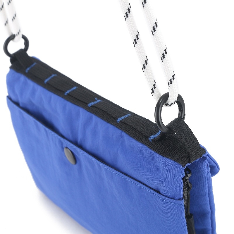 Unisex crossbody torba – ultra lagana, otporna, za svakodnevnu upotrebu