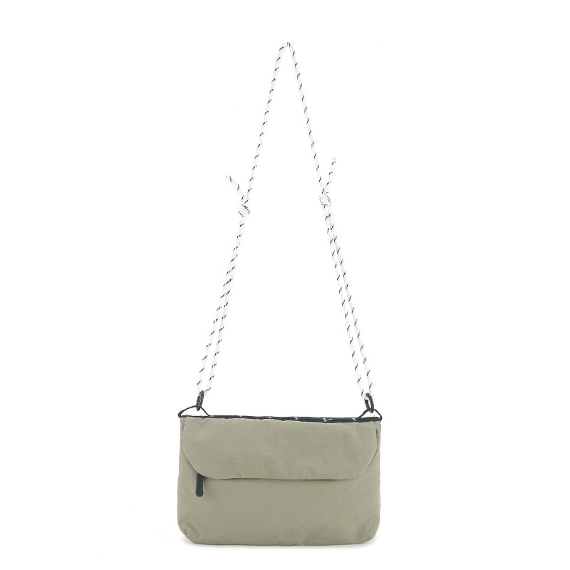 Unisex crossbody torba – ultra lagana, otporna, za svakodnevnu upotrebu