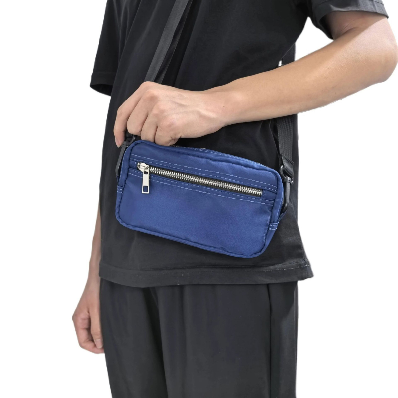Muška crossbody torbica — gradska jednostavnost, najlon, prozračna podstava poliester, svakodnevna upotreba, zima 2025