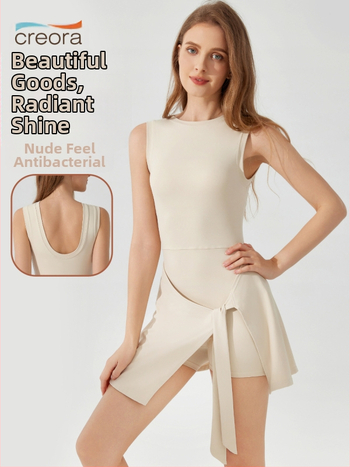 Body antibacterian cu bretele încrucișate, respirant și cu gestionare a umezelii; compoziție: nailon 81% / spandex 19%; fără burete pentru bust