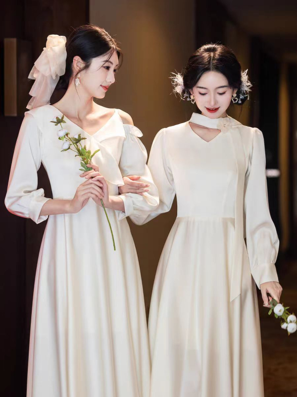 Шампанено сатенено рокля за шаферки, дълъг ръкав; А-линия; квадратно деколте; полиестер със спандекс (≤30%); 2025 есенно-зимна колекция