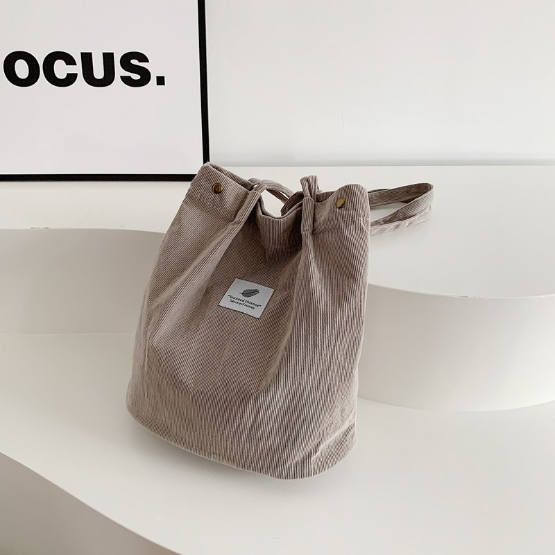 Corduroy tote torba sa zipom, vertikalni kvadratni oblik, poliester podstava, proljeće 2025
