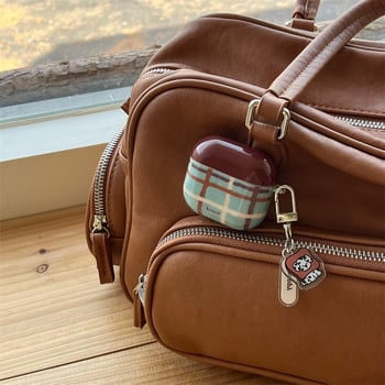 Θήκη προστασίας AirPods με ρετρό καρό λουράκι — PC υλικό, ανάγλυφη μαλακή θήκη, καθολικά συμβατή με Apple