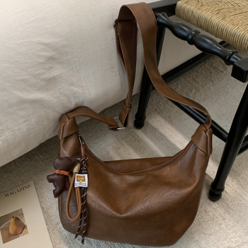 Crossbody torba za žene, gradski jednostavan stil, PU materijal, vodoravni kvadratni oblik, jesen 2025