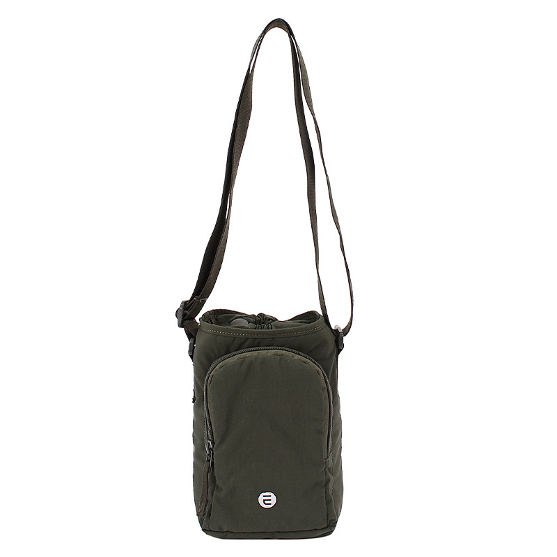 EARE unisex nylon crossbody torba, džep za bocu vode, vertikalni kvadratni oblik, otvaranje šniranjem, unutarnji džep na zip, džep za telefon i ID, jedna naramenica