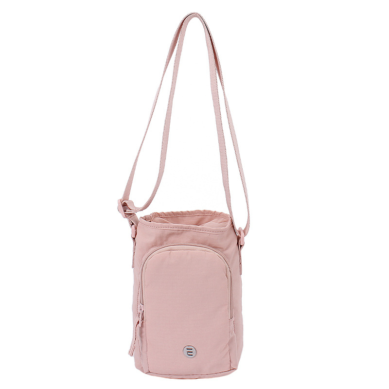 EARE unisex nylon crossbody torba, džep za bocu vode, vertikalni kvadratni oblik, otvaranje šniranjem, unutarnji džep na zip, džep za telefon i ID, jedna naramenica