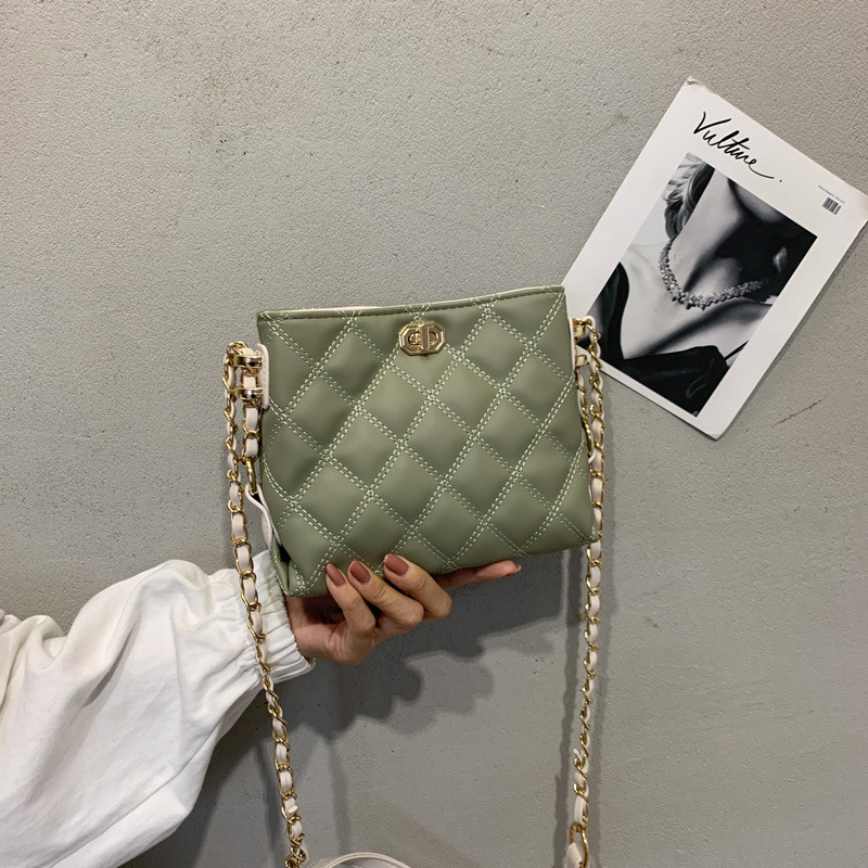 PU kožna torbica preko ramena, bucket bag stil, vertikalni kvadratni oblik, unutarnja džep s zipom, zatvarač s latch