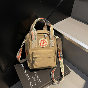 Telefonos crossbody táska, nylon, cipzár, függőleges négyzet alakú, poliészter bélés, Tavasz 2025