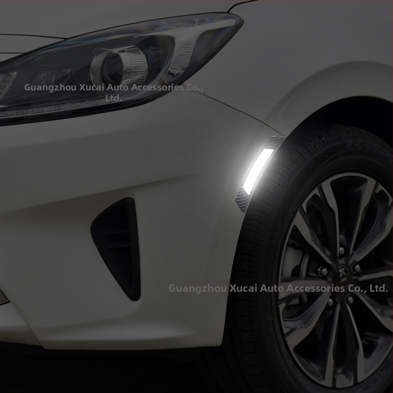 Reflektirajući auto naljepnica za luk kotača automobila — crtani uzorak (Brand: Good Li has; Tip: reflektirajuće auto naljepnice; Materijal: naljepnica; Instalacija: pločasta primjena)
