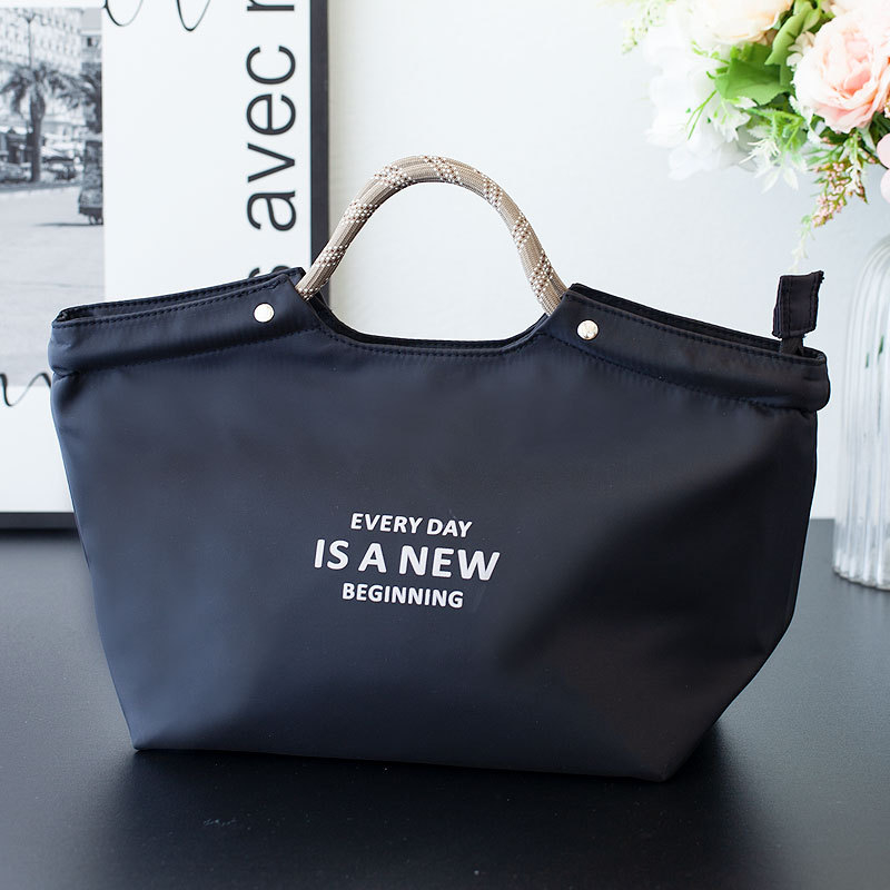 Audekla pusdienu soma, ūdensizturīga un izolēta, luksusa stila pieejamība, modelis John 2517, zīmols Excellent collection