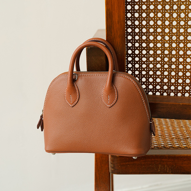Geantă de damă cu fermoar din piele naturală de primă calitate – formă scoică, crossbody cu o singură curea, compactă pentru ziua de zi, căptușită cu Super Fiber