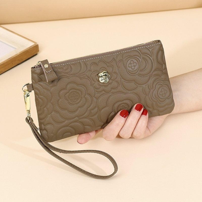 Admire ženska clutch novčanik — Velika kapaciteta, Koža prvog sloja (goveđa koža), Zip zatvaranje, Unutarnji džepovi (zip džep, džep za telefon, ID džep), Poliester podstava