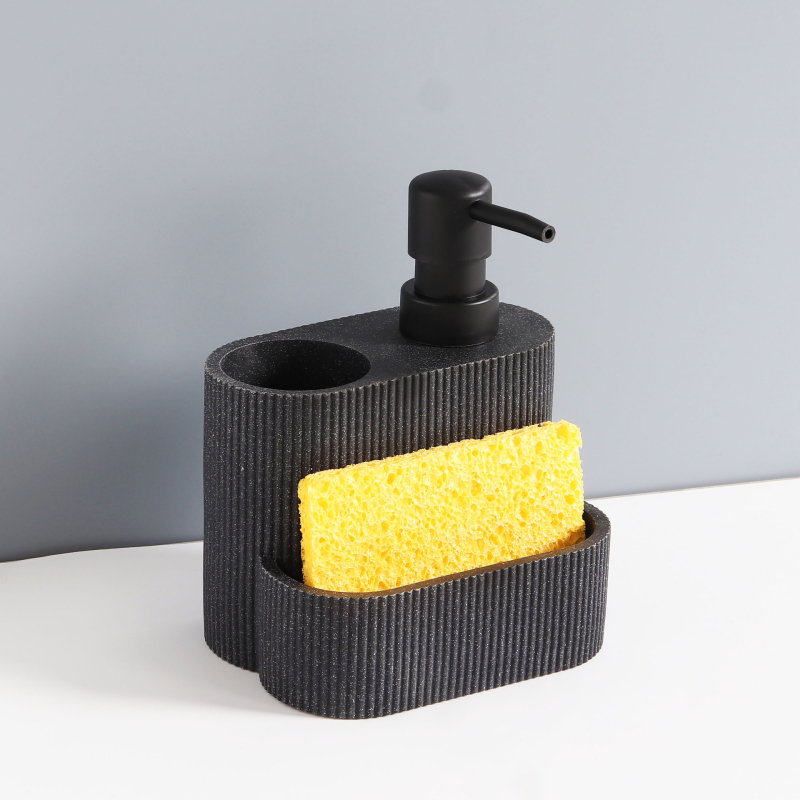 Kingstree Konyhai kézi nyomású szappanadagoló beépített tisztító kefével, anyag: homok és kavics, felületi kezelés: polírozás, stílus: modern minimál