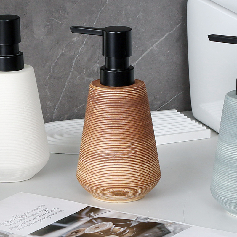 Керамична дозаторна бутилка за лосион, ръчно натискане, глазирана повърхност, тегло 250 g