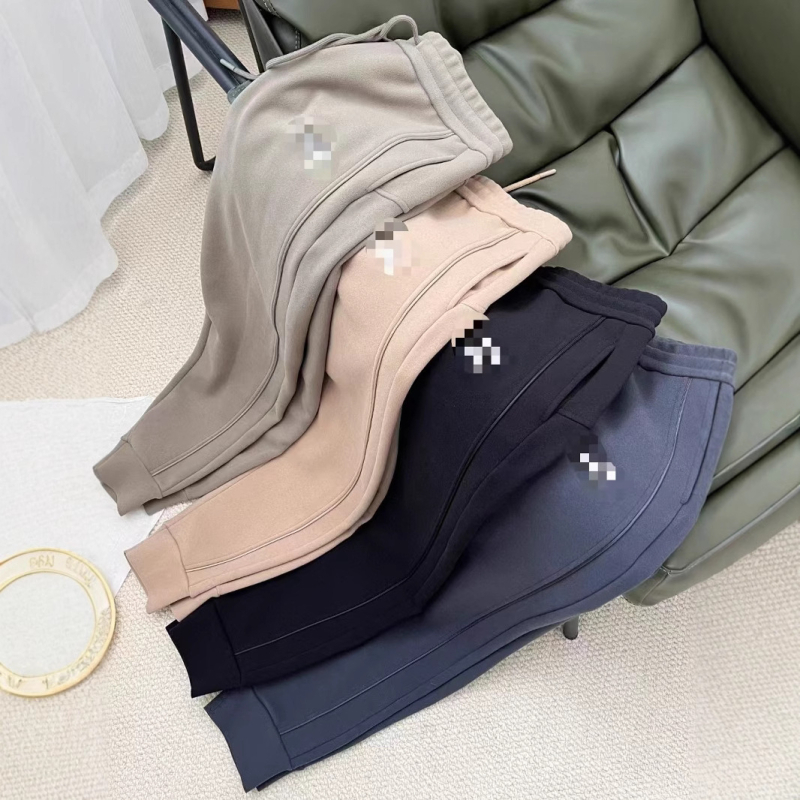 Vėjas nepraleidžiamos kelnytės poroms, laisvas kirpimas, organinis medvilnė 50–70% ir spandeksas 30–50%, tanki veliūro tekstūra, 2024 žiema