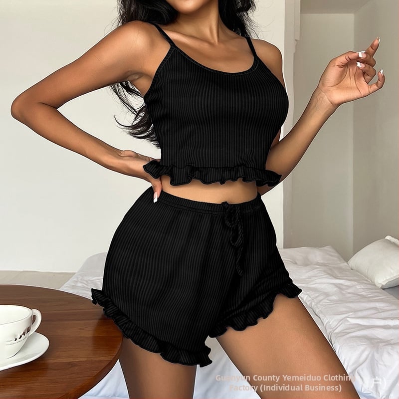 Sieviešu pidžamu komplekts: krustoti plecu siksnas mugurā, bez piedurknēm, īsās bikses, rebrastais poliesters, mājas atpūta