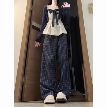 Σετ τριών τεμαχίων: μακρυμάνικη ζακέτα με φιόγκο, τοπ με τιράντες και φιόγκο, καρό φαρδιά παντελόνια; Φθινόπωρο 2025; Πολυεστέρας με σπάντεξ; Γλυκό στυλ για γυναίκες