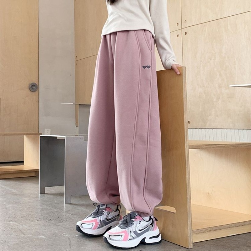 Dječje hlače s flis unutarnjom podstavom, casual stil, poliester, elastični pojas, za zimu, proljeće i jesen.