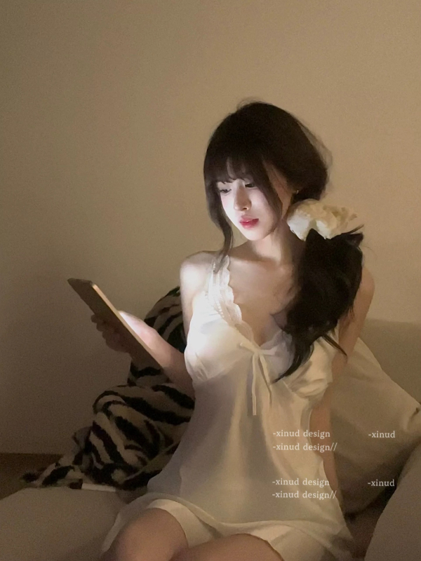 Νυχτικό από ice silk, Sling στυλ, Πολυεστέρας, Λεπτό ύφασμα, V-Neck