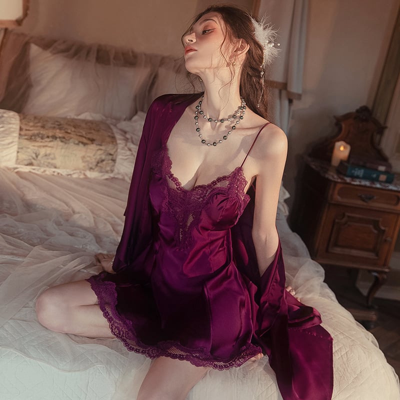 Seksīgas pidžamas naktskleita ar mežģīņu siksnām, imitēta zīda audums, caurlaidīgs dizains, V-veida kakla izgriezums, elpojošs nakts apģērbs, 95–100% poliesters