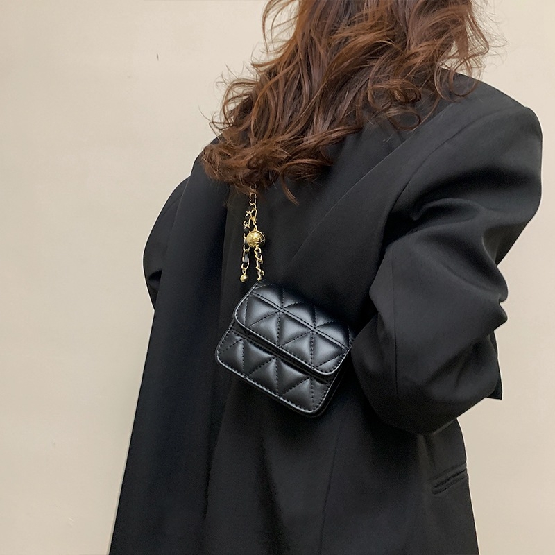 SEAMMER Geantă crossbody din piele sintetică, stil street fashion, formă pătrată orizontală, închidere cu capac, buzunar intern pentru telefon