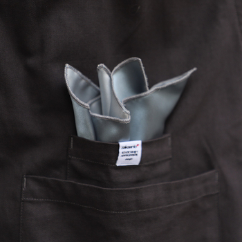 Kišeninis rankšluostis | Monochrominis raštas, Poliesterio mišinys, Įdaila: poliesterio gija, Dovanų dėžutė, 2022 vasara