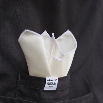 Kišeninis rankšluostis | Monochrominis raštas, Poliesterio mišinys, Įdaila: poliesterio gija, Dovanų dėžutė, 2022 vasara