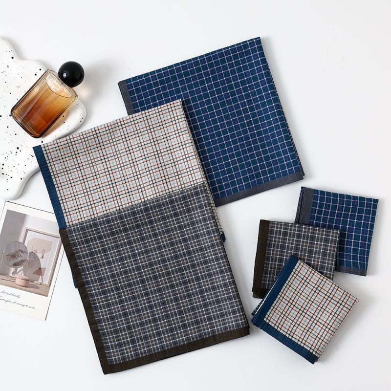 Zelue medvilnės languotas kišeninis nosinaitis, 18 g