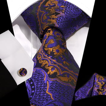 Geometrijski jacquard 3-dijelni set: kravata, džepna marama i manžetne kopče; poliester vlakno; jacquard obrada; bakreno elektroplatiranje završetak; detalj dizajna: crno-zlatna niti