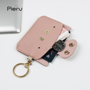 Θήκη καρτών από PU δέρμα με μπρελόκ, ultra‑ελαφριά, διπλής πτυχής, επένδυση από συνθετικό δέρμα