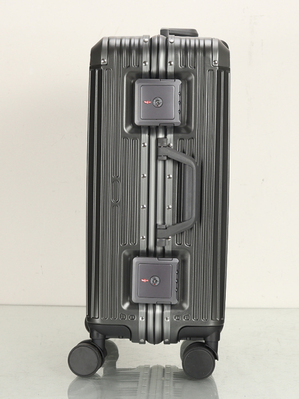 Valiză de călătorie cu cadru din aluminiu, PC, lacăt TSA cu cod, roți universale, greutate 3,5 kg