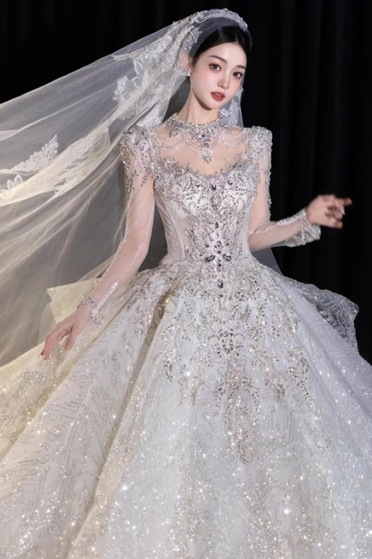 Rochie de mireasă cu mâneci lungi, decolteu adânc în V, fustă tutu, Cupro fibră, toamna 2024