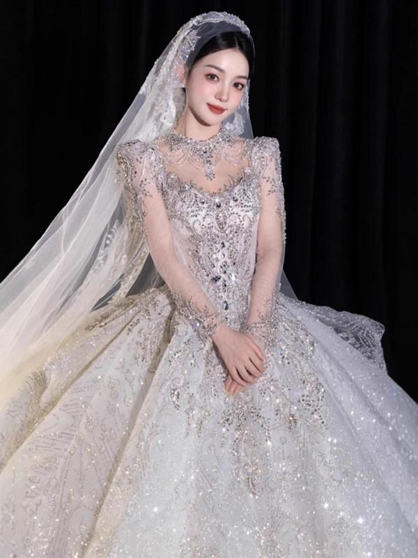 Rochie de mireasă cu mâneci lungi, decolteu adânc în V, fustă tutu, Cupro fibră, toamna 2024