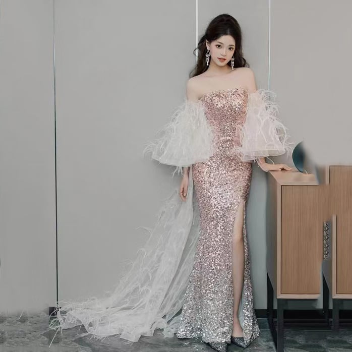 Esküvői ruha magas derekú, váll nélküli, hosszú puffos szoknyával