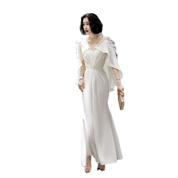 Estélyi ruha - magas derék, 3/4-es ujjak, hosszú szoknya, hercegnői sziluett