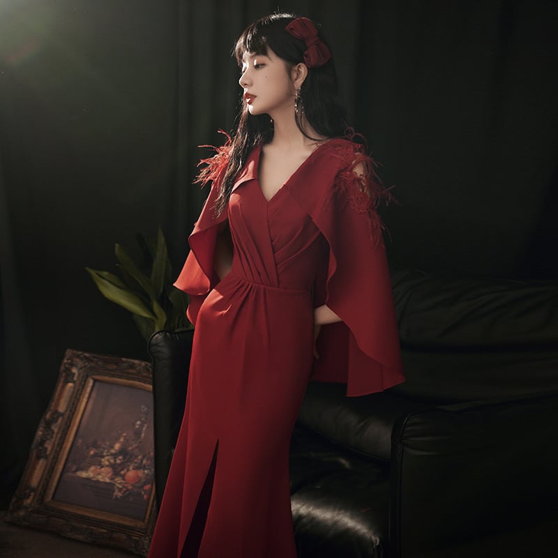 Estélyi ruha - magas derék, 3/4-es ujjak, hosszú szoknya, hercegnői sziluett