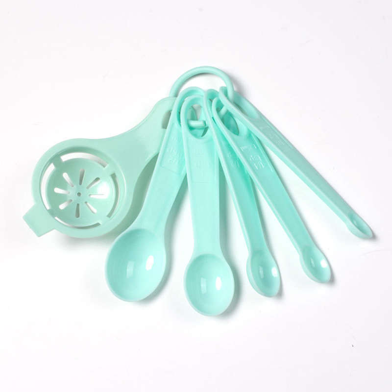 6 részes mérőkanál és tojáselválasztó készlet, műanyag, mérőskálával, sütéshez