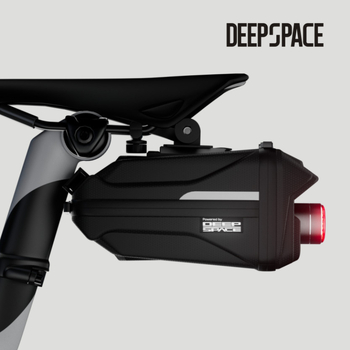 DEEPSPACE DS-012 Velosipēda aizmugurējā gaisma un sēdekļa soma, PU āda, ūdensizturīgs, oglekļa raksta ciets korpuss, tilpums 1,5 L