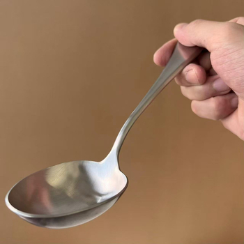 Κουτάλι σούπας από ανοξείδωτο 304, μοντέρνο μίνιμαλ στυλ, μάρκα Poyue, φινίρισμα με τροχό κάνναβης, διαθεσιμότητα προσαρμογής