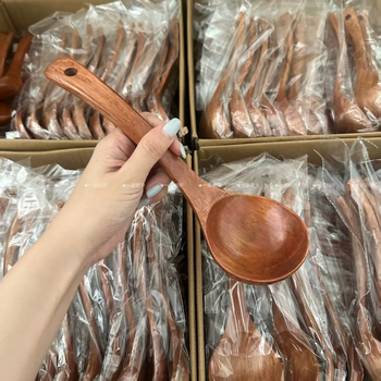 Lingură de supă din lemn cu mâner lung pentru adulți, stil lux ușor retro, lansare în mai 2025