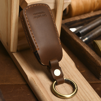 Husă cheie auto – din piele de vită, stil retro; compatibilă cu cheile Audi Q5/Q7, personalizare disponibilă, etichetă privată licențiată